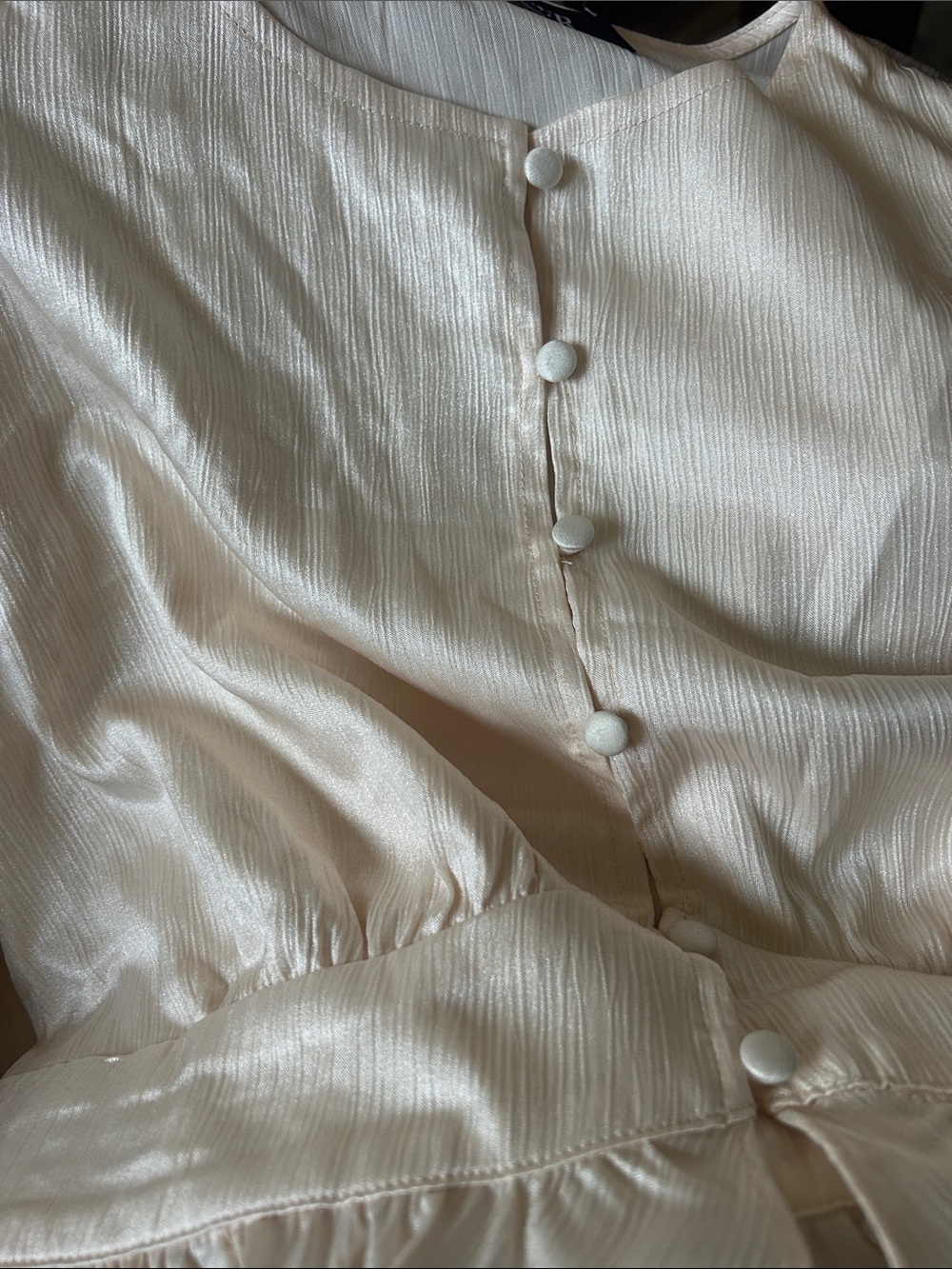 NWT CIDER ROUND NECKLINE RUFFLE HEM BLOUSE - Picture 15 of 15